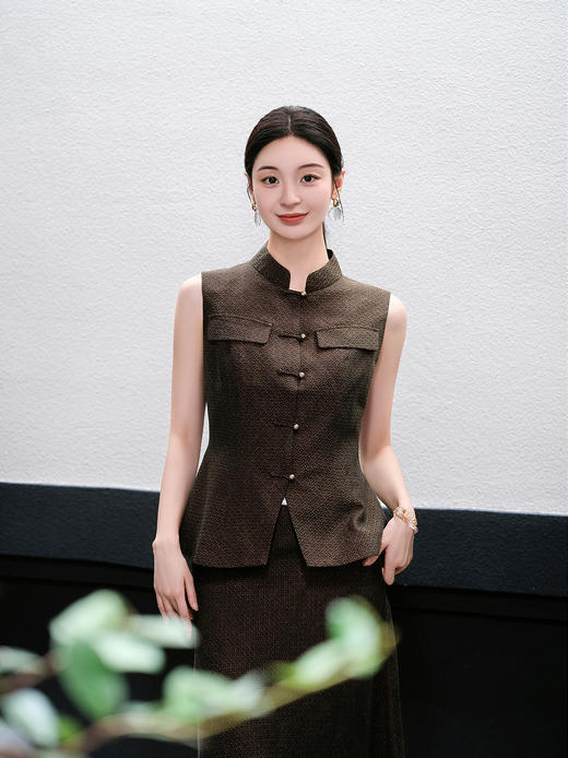 盛唐婧| 轻奢织金香云纱时尚上衣 商品图1