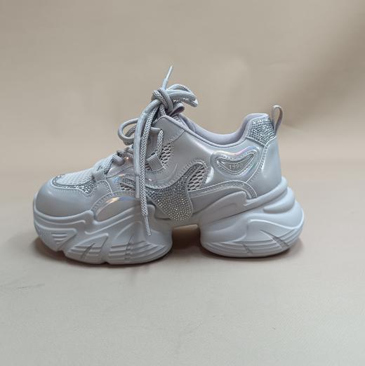 【潮流爆款】西村名物2025年秋季新款厚底轻便时尚带水钻休闲百搭透气老爹鞋运动鞋X25CM31811 商品图4