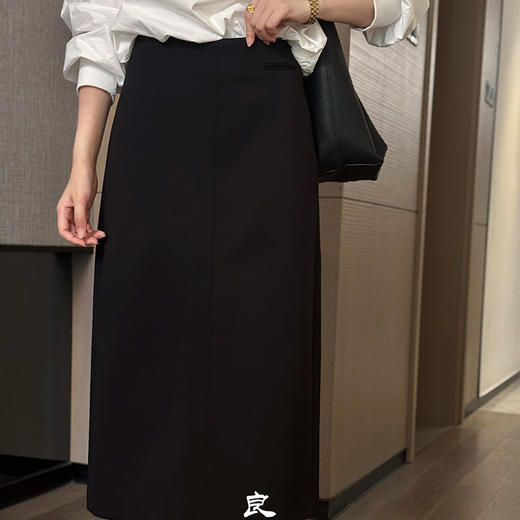 【预售7天】良木礼简约开叉半裙（Q81110） 商品图4