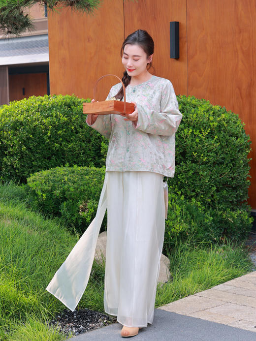 【2026东衣作】新中式衬衫（24710687瓷秘） 商品图1