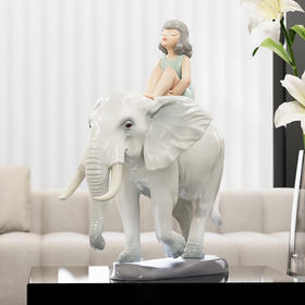 周双《吉象》绿衣