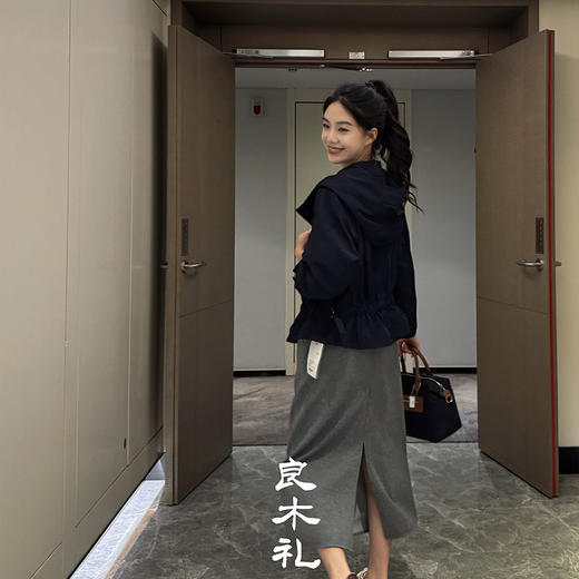 【特价不退不换】良木礼开叉半裙(Q258368) 商品图2