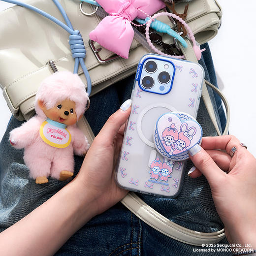 【绒绒幻想】蝴蝶结幻想 泡泡骚 x Monchhichi联名系列 POPCASE手机壳 MagSafe Popcase磁吸款 粉色 拼贴 蒙奇奇 iPhone17/16/15/14 商品图1