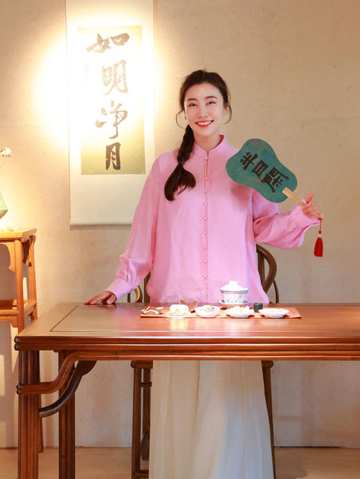 【抖音专属】凝香·新中式衬衣（25710052莲红-结缘款） 商品图2