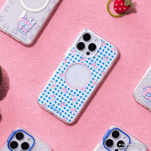 【绒绒幻想】甜心格纹相框 泡泡骚 x Monchhichi联名系列 POPCASE手机壳 MagSafe Popcase磁吸款 蓝色 格纹 蒙奇奇 商品图1