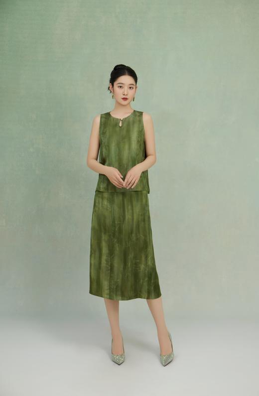 荷言GL 竹深竹调  竹叶烧花人丝新中式套装 亲肤舒适 正反两穿上衣+百搭半裙 商品图0