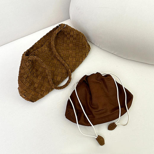 【特价不退换】良木礼牛皮包（Q258424） 商品图1