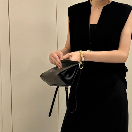 【预售7天|不退不换】良木礼牛皮包包（Q258429） 商品图2