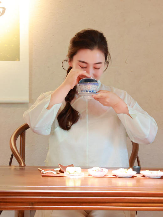 【抖音专属】一枕秋风·中式斜襟小衫（24810903-浅云-结缘款） 商品图1