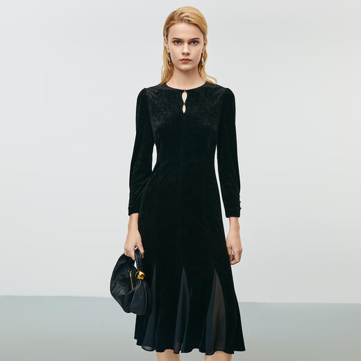 EITIE爱特爱优雅气质收腰拼接修身丝绒鱼尾连衣裙秋新款7907637 商品图3