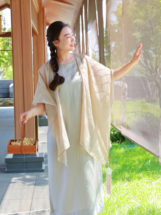 【抖音专属】菊蕾·披肩（23710352-菊蕾白） 商品图1