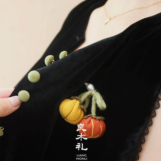 【预售7天】良木礼真丝丝绒马甲（Q258263） 商品图1