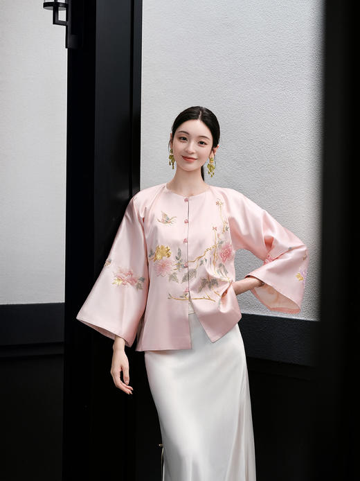 盛唐牡丹盛奢系列 |缠枝牡丹手绣真丝外套-粉色 商品图7