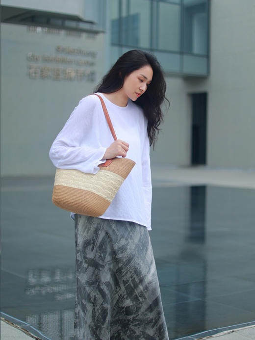 【抖音专属】折光·新中式上衣（25708049b-凝脂） 商品图1