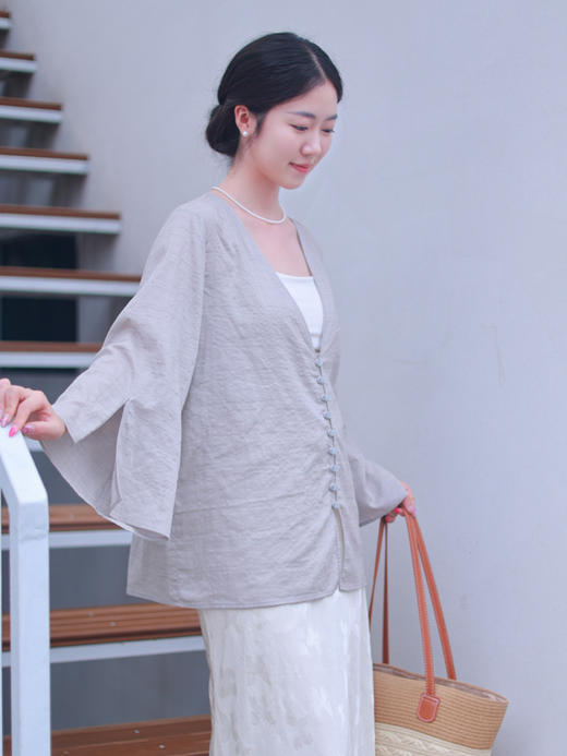 【抖音专属】赤乌·新中式上衣（25710321-霜地） 商品图3