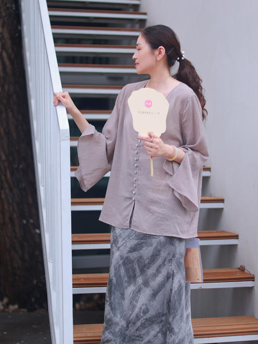 【抖音专属】赤乌·新中式上衣（25710321-珠子褐） 商品图4