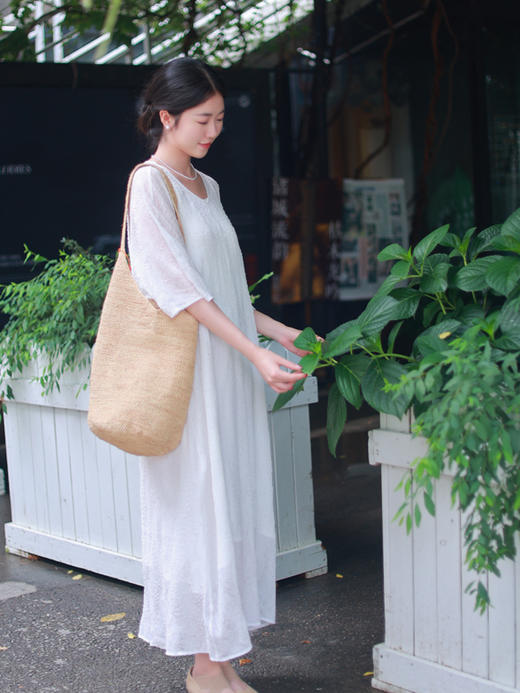 【抖音专属】挚白·新中式连衣裙（25707383B-银白） 商品图2