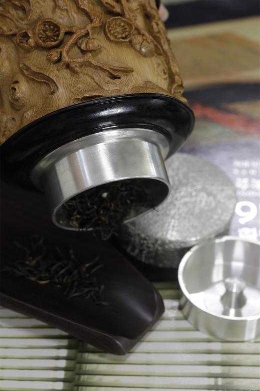 梅花°锡胆竹雕茶叶罐 商品图9