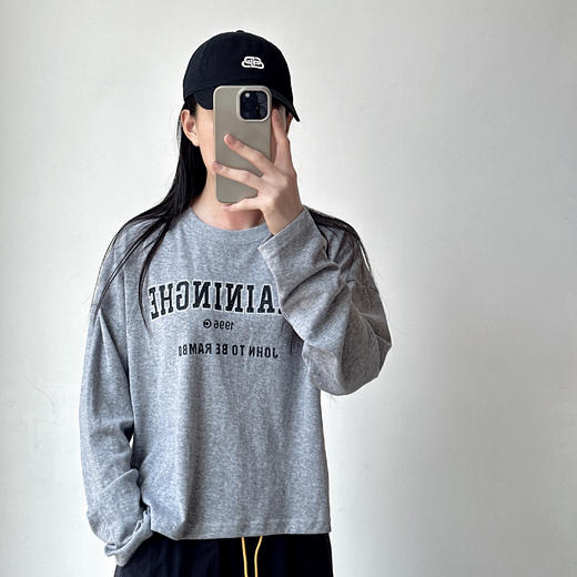 复古美式休闲风字母印花长袖T恤女25秋季肌理感新款圆领宽松上衣 商品图2