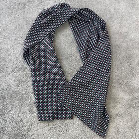 【不退不换】良木礼丝巾（2006）