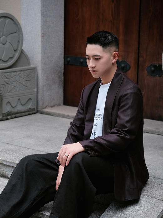 盛唐婧 | 轻奢真丝香云纱男款西装外套 商品图4