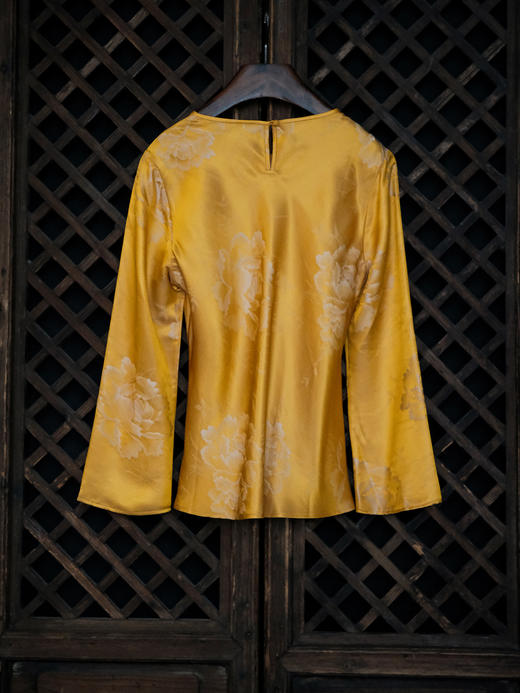 盛唐婧 | 真丝牡丹提花修身国风上衣-黄色 商品图3