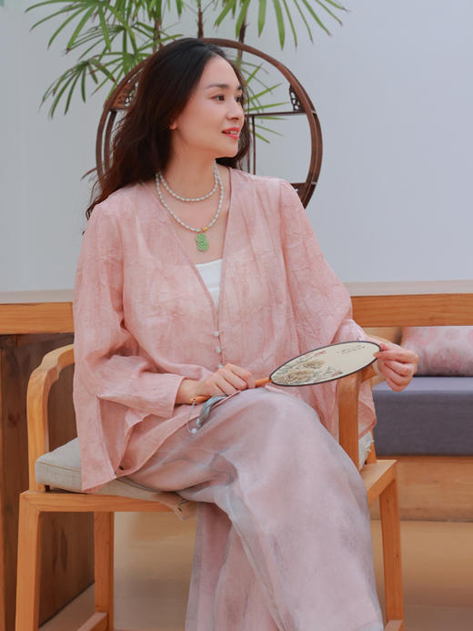 【抖音专属】新中式上衣（25710321-绮霞） 商品图1