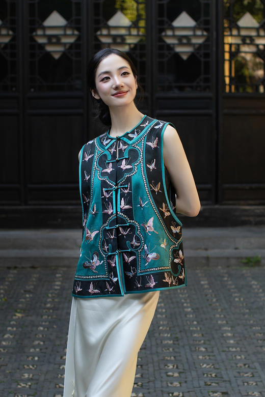 盛唐牡丹盛奢系列 | 手推绣如意蝴蝶马甲-孔雀绿 商品图2