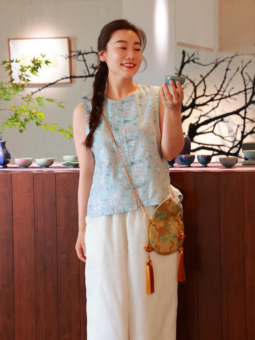 【2026东衣作】中式马甲（24704689绽放） 商品图0