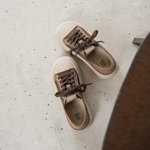 西村名物2025年秋季新款复古休闲运动板鞋轻厚底防滑舒适透气系带运动鞋饼干鞋T25CM31571 商品图8