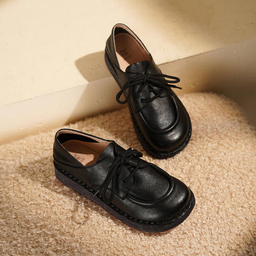 西村名物2025年秋季新款厚底气质学院风系带不累脚袋鼠鞋乐福鞋T25CM30861 商品图8