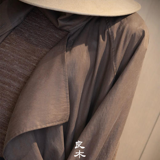 【预售7天】良木礼翻领风衣（腰带）（Q2584231） 商品图4