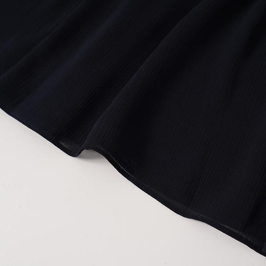 EITIE爱特爱舒适压褶宽松a字系带收腰显瘦连衣裙秋季新款8307001 商品图10