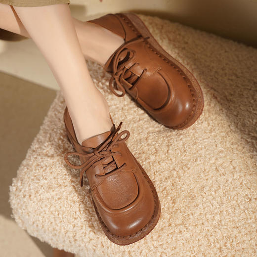 西村名物2025年秋季新款厚底气质学院风系带不累脚袋鼠鞋乐福鞋T25CM30861 商品图4