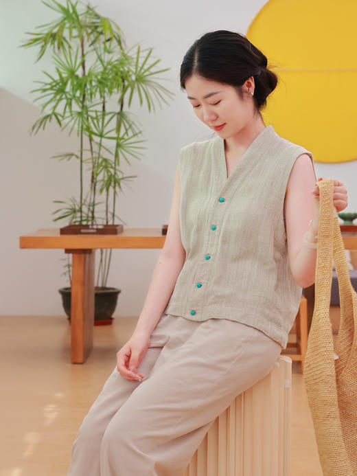 【抖音专属】新中式马甲（25704347-芸黄-结缘款） 商品图4