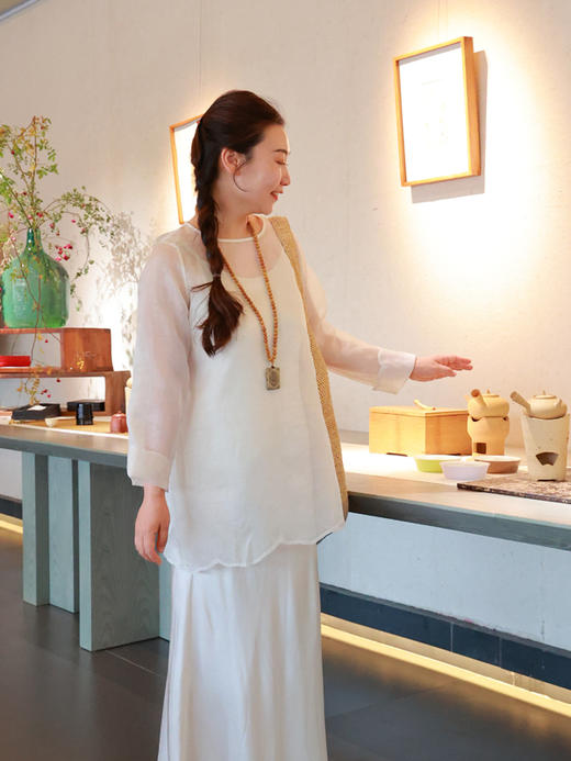 【抖音专属】花边套头衫（24708153-凝脂） 商品图3