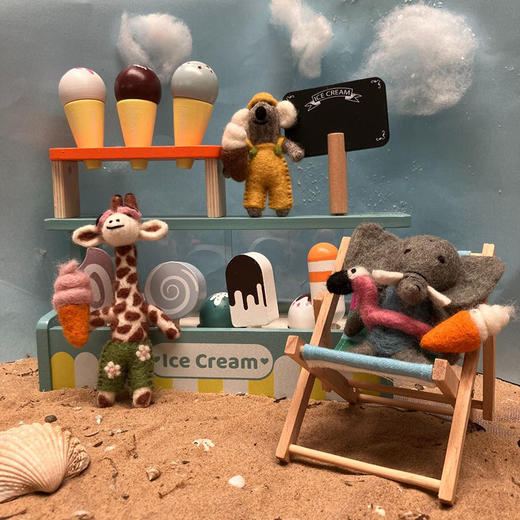北京仓｜Felt So Good-Leila the Summer Elephant Sealife-夏日泳池小象 莱拉 羊毛毡 挂件［英国设计师］ 商品图3
