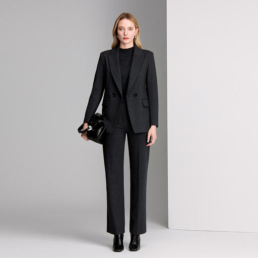 EITIE爱特爱优雅大气戗驳领设计西服外套8403105 商品图1