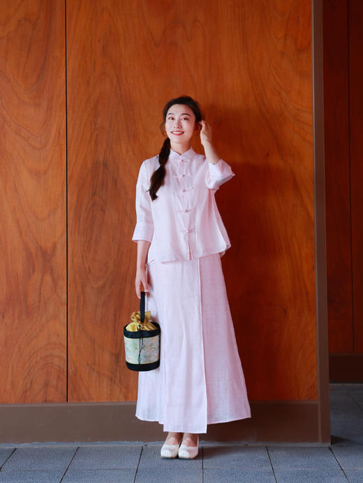 【抖音专属】少奶奶-套装（21710107静客+21706109BC静客） 商品图1