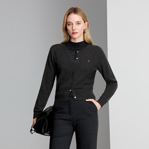 EITIE爱特爱精致时尚保暖羊毛针织衫8401102 商品图3