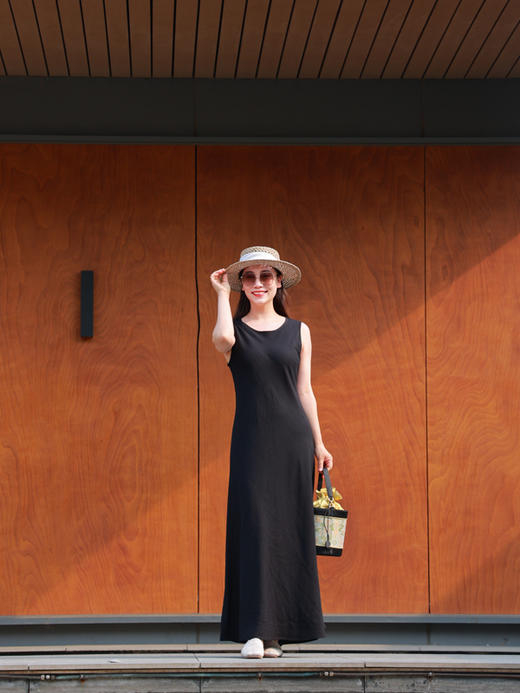 【2026东衣作】宽肩吊带裙（24818872b京元） 商品图4