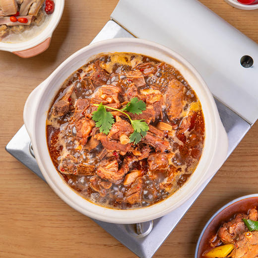 【莫小小莫羔羊小排火锅】精选嫩羔羊，原切羔羊小排，非合成肉，28肥瘦比，不柴不腻，羊排涮着吃，味蕾新享受！ 商品图1