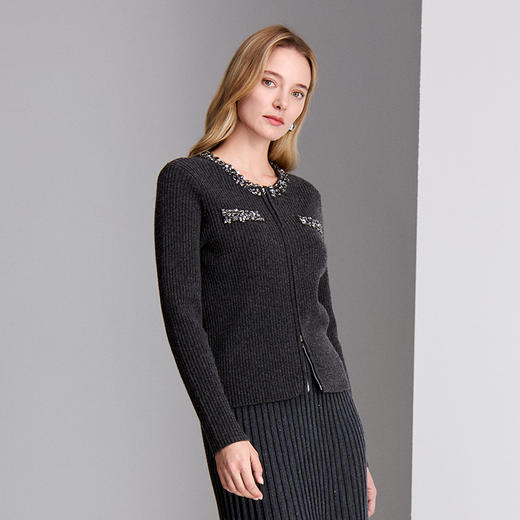 EITIE爱特爱门襟金属双头拉链珠钉钻设计针织衫8401106 商品图3