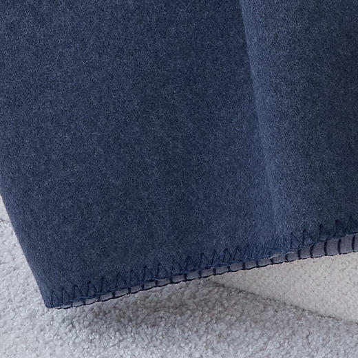 【分仓直发包邮】BOSS靠垫家居毯两件套（灰蓝）HBKD-005 商品图5