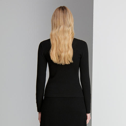 EITIE爱特爱半高领单侧带金属扣饰设计年轻时尚针织衫8401105 商品图4