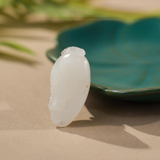 新疆国玉盟世玉羊脂玉挂件(花草)【带证书·顺丰物流】 商品图4