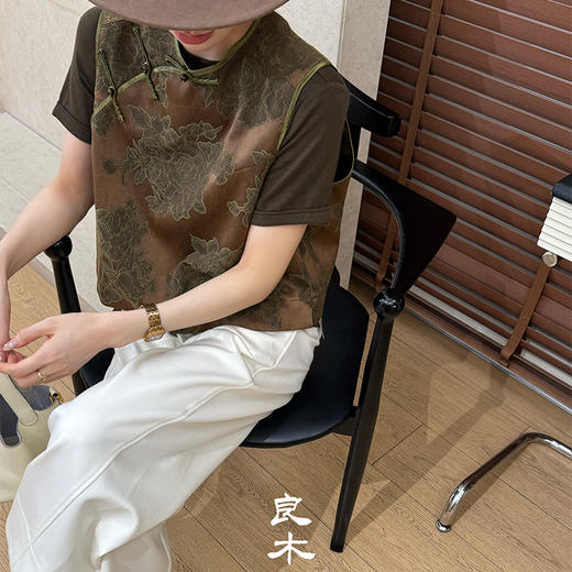 【不退不换】【预售7天】良木礼国风印花马甲（Q258495） 商品图4