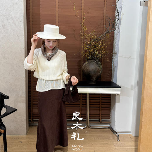 【部分现货/务必干洗】良木礼超纤绒半裙（Q258274） 商品图0