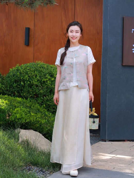 【抖音专属】中式马甲（24704689-小鹿） 商品图3