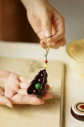 多子多福·豌豆°紫檀挂件